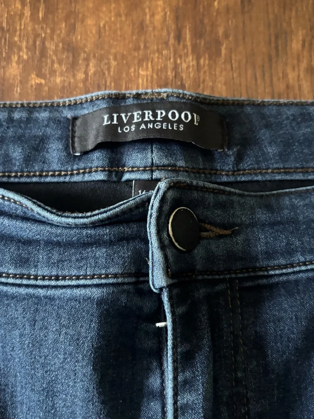 Liverpool Jeans Company Women’s Super Soft Skinny Jeans in Dark Blue Denim 16/33 - Picture 2 of 7
